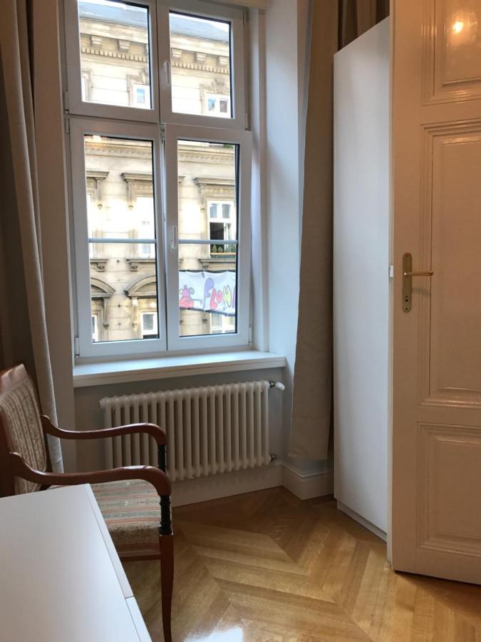 Luxury 2Br Apartment Neubaugasse Wien Eksteriør bilde